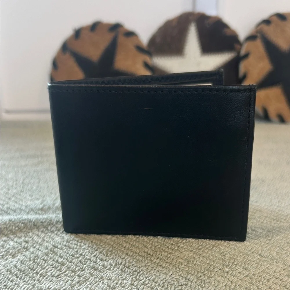 Bon Classic Black Leather Wallet- NWOT